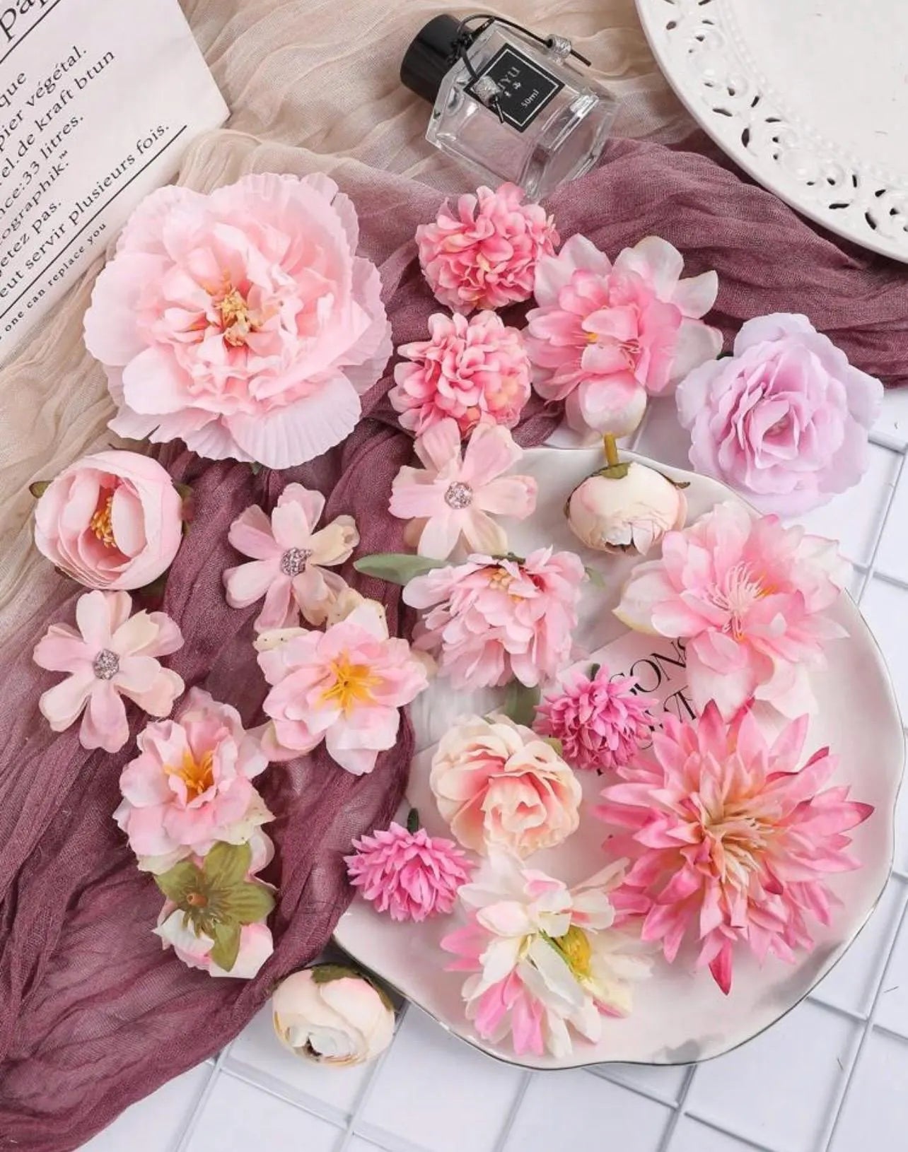 DIY Customized Hanging Flower Backdrop Kit /              Recommend Buying 2 or More Packs - Alligator Rose Co