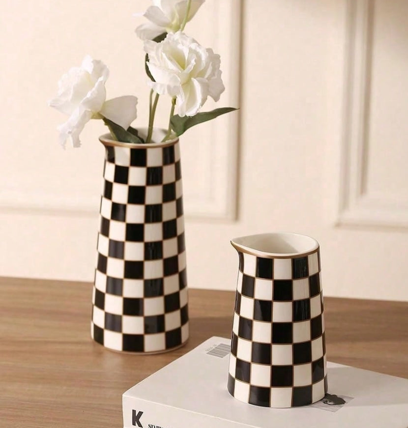 Black and White Checkered Ceramic Vase Set – Farmhouse Kitchen Decor, Modern Minimalist Flower Pitcher, Gift for Home or Office