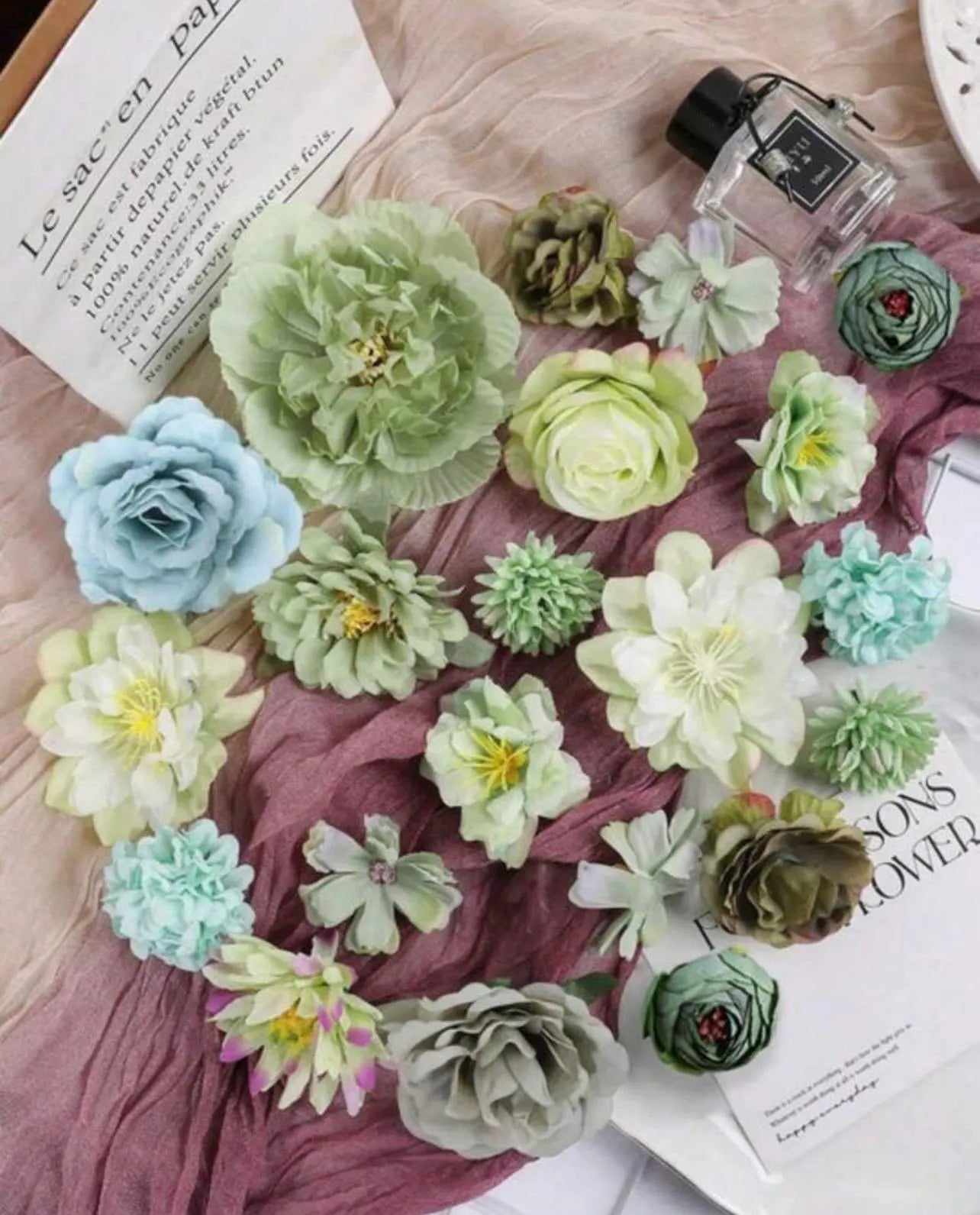 DIY Customized Hanging Flower Backdrop Kit /              Recommend Buying 2 or More Packs - Alligator Rose Co