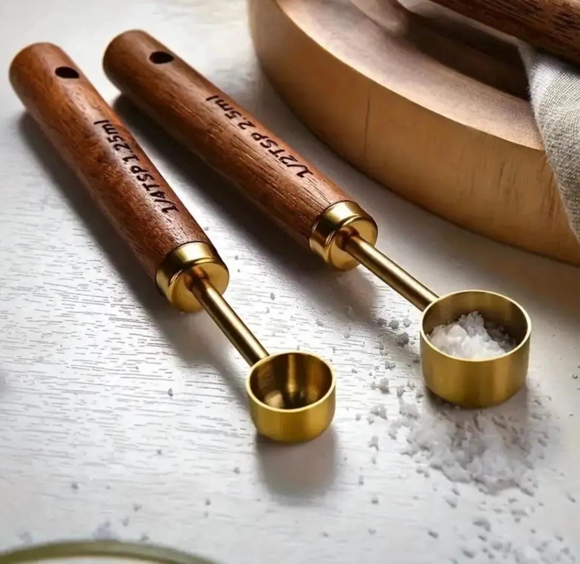 8 Piece Luxury Measuring Cups & Spoons Set – Gold Stainless Steel - Alligator Rose Co