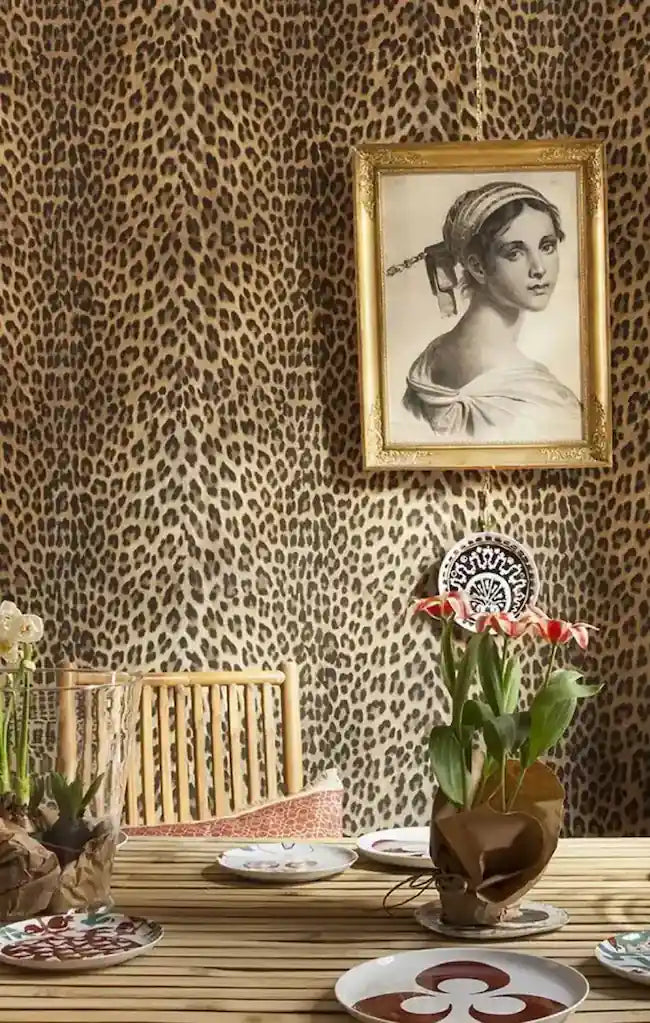 bold leopard print wall Covering