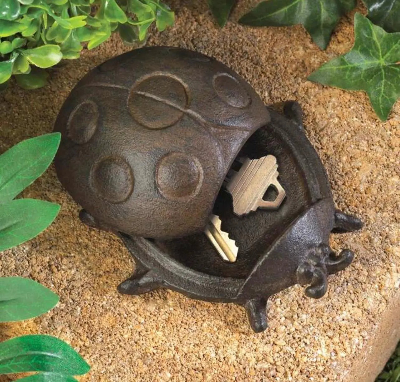 Cast Iron Ladybug Key Hider - Alligator Rose Co