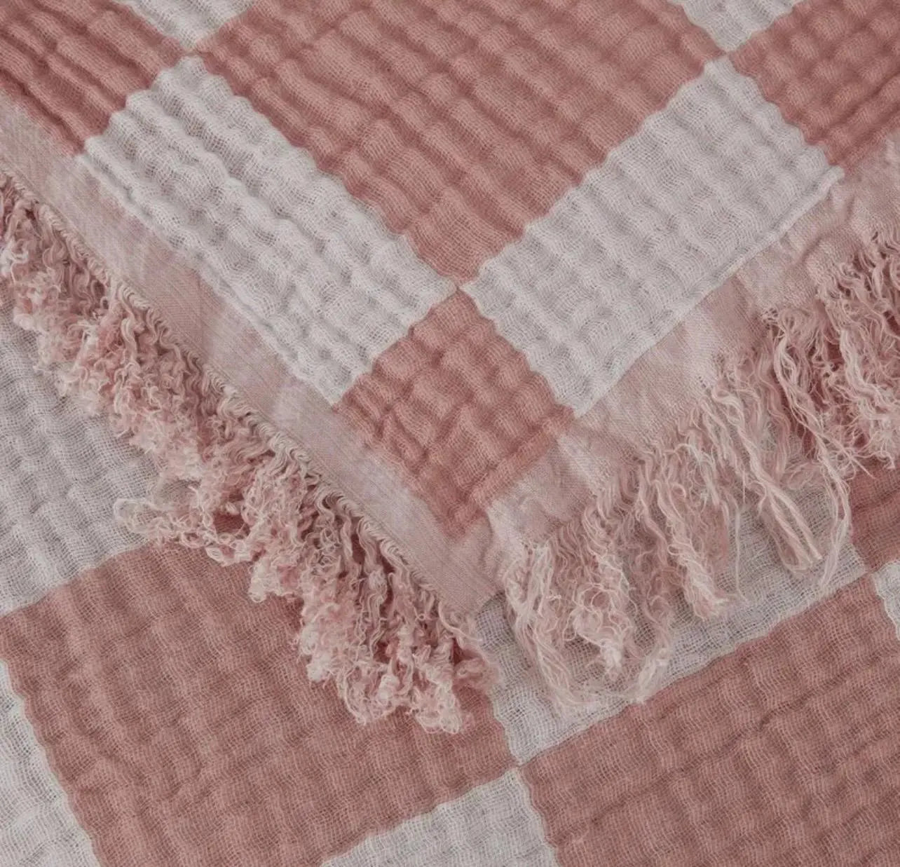 Summer Lightweight Blanket - Alligator Rose Co