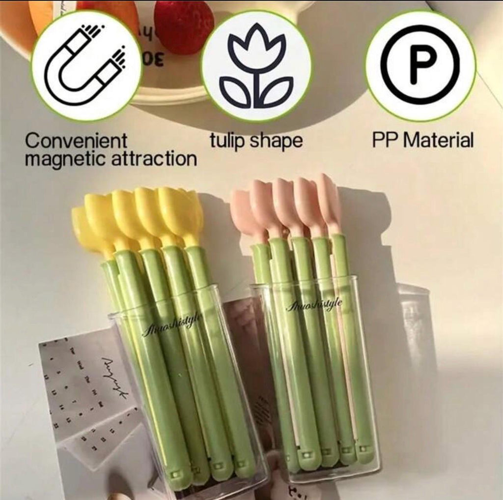 Tulip Flower Bag Clips – Set of 5 Magnetic Sealing Clips with Holder for Kitchen